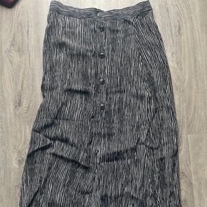 Midi length skirt